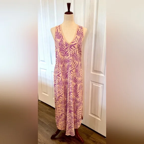 Purple Leaf Print Maxi Dress - Picture 2 of 4